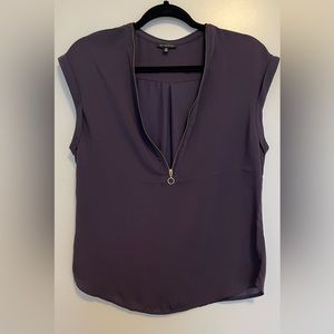 Dynamite Cap Sleeves Violet Blouse with Zipper